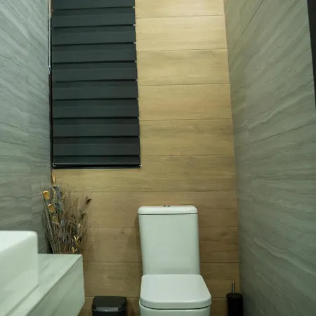 Spacious 3br Sliema Escape With Perfect Sea Views * Tas-Sienja