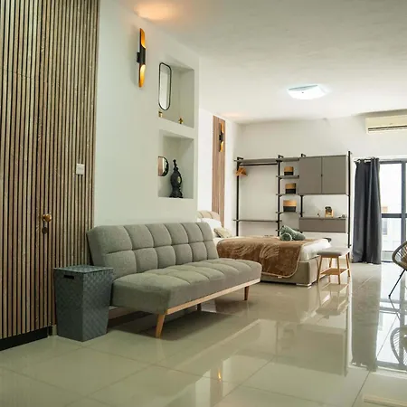 Apartment Spacious 3br Sliema Escape With Perfect Sea Views