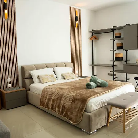 Spacious 3br Sliema Escape With Perfect Sea Views * Tas-Sienja