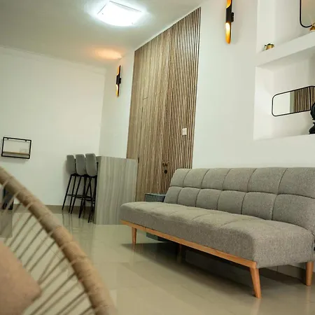 Spacious 3br Sliema Escape With Perfect Sea Views Apartment Tas-Sienja