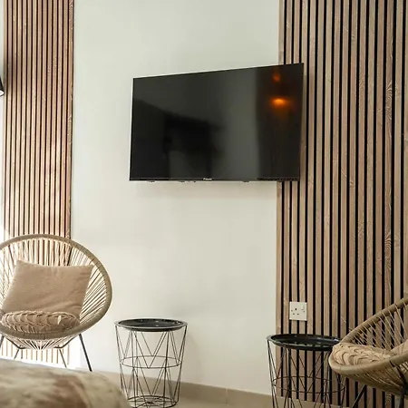 Apartment Spacious 3br Sliema Escape With Perfect Sea Views Tas-Sienja