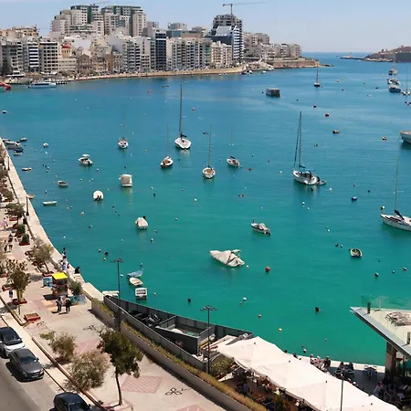 Spacious 3br Sliema Escape With Perfect Sea Views Apartment *
