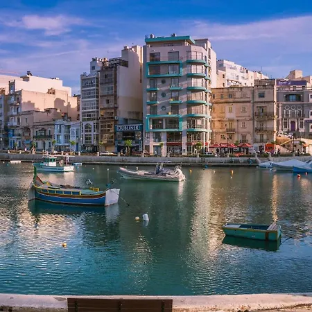 Spacious 3br Sliema Escape With Perfect Sea Views Apartment